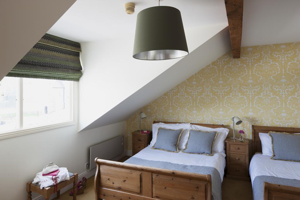 The Townhouse Strand Dunmore East Room photo